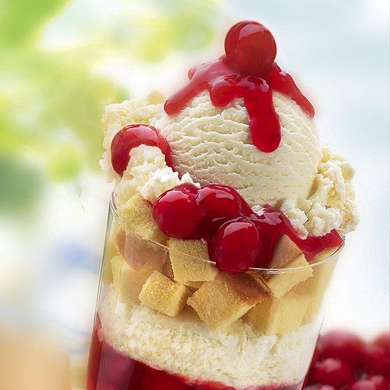 cherry-pound-cake-parfait