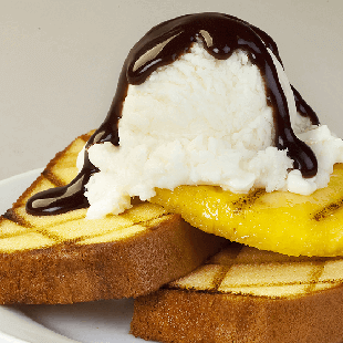 grilled-pound-cake-sundae-pineapple